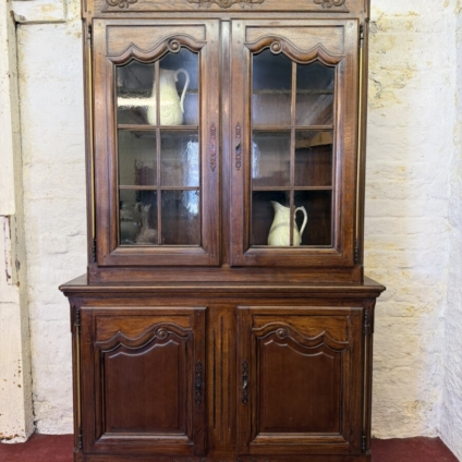 ANTIQUE FRENCH COUNTRY OAK CUPBOARD/CABINET CIRCA 1930