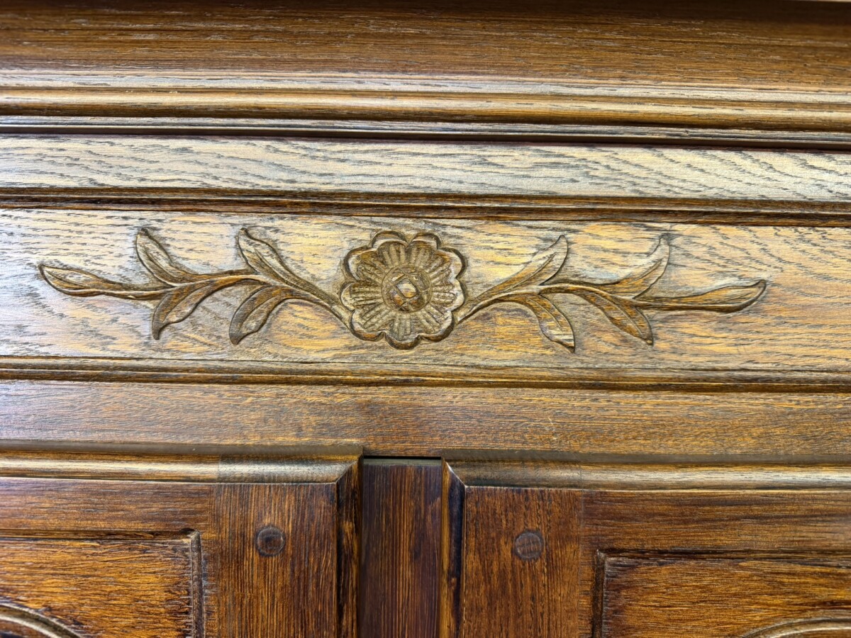 ANTIQUE GLAZED OAK HOUSEKEEPERS CUPBOARD/LIVERY CUPBOARD CIRCA 1920 - Image 4