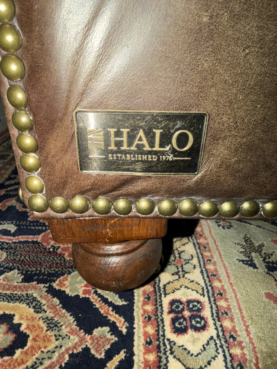 ANTIQUE BROWN LEATHER CHESTERFIELD TWO SEATER SOFA BY HALO - Image 8