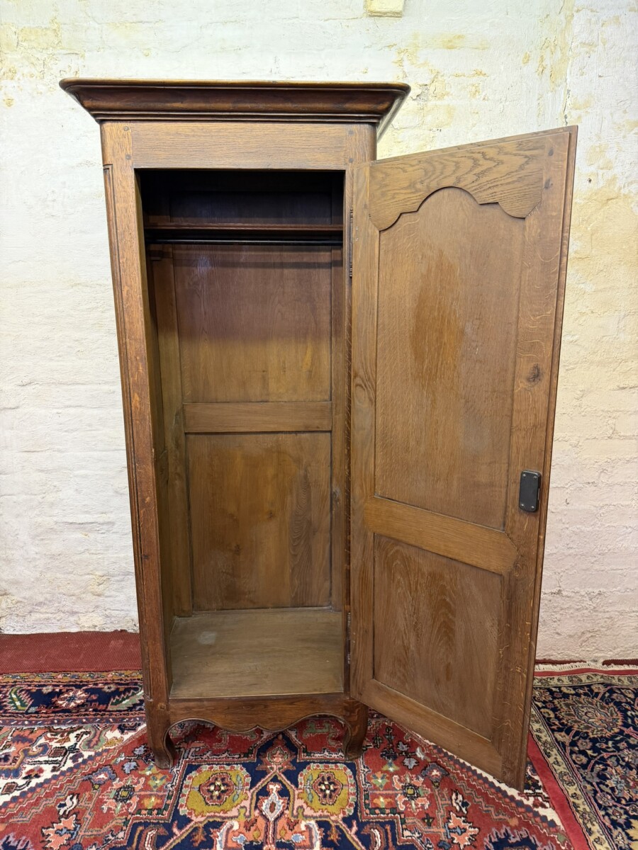ANTIQUE FRENCH SINGLE DOOR ARMOIRE/WARDROBE/HALL ROBE CIRCA 1920 - Image 6