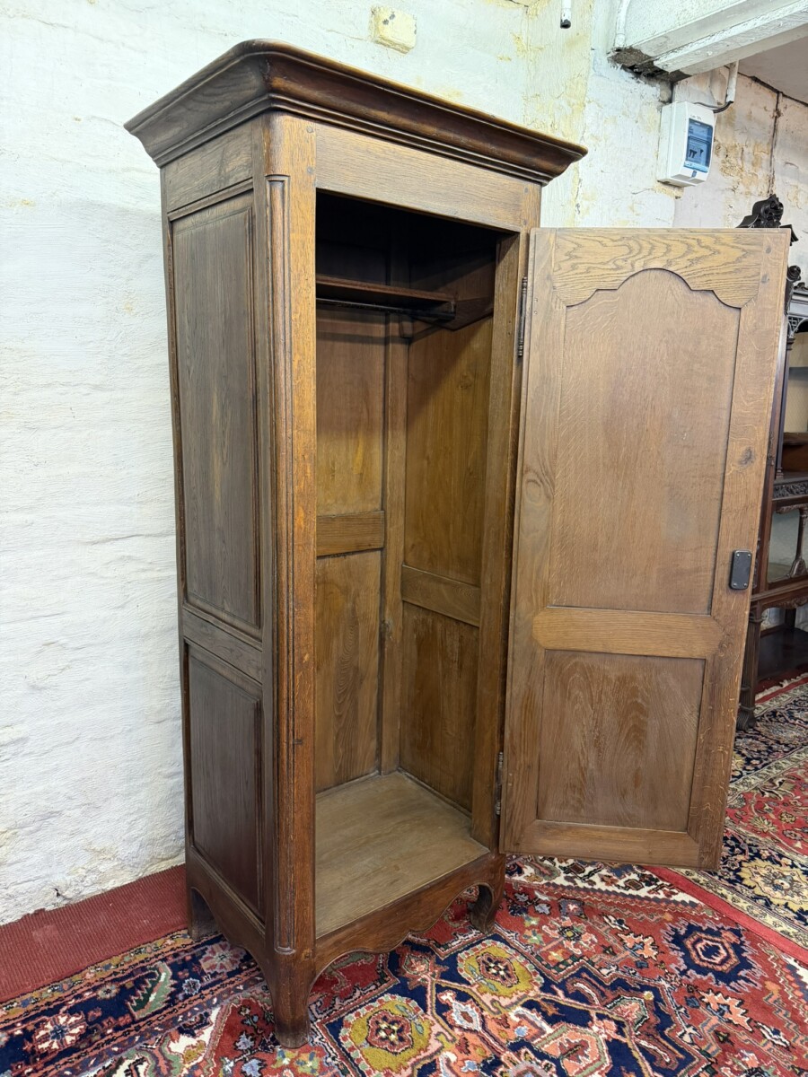 ANTIQUE FRENCH SINGLE DOOR ARMOIRE/WARDROBE/HALL ROBE CIRCA 1920 - Image 8