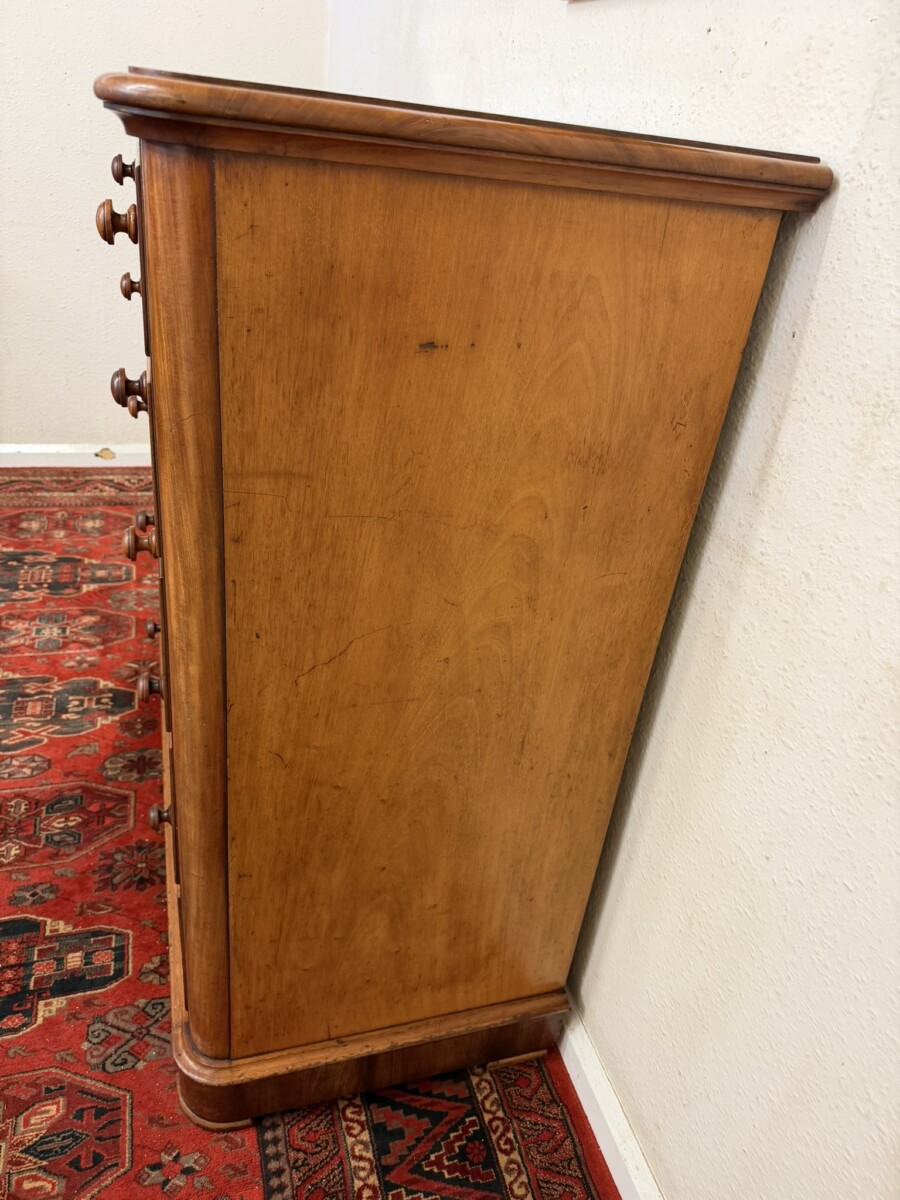 QUALITY ANTIQUE VICTORIAN MAHOGANY CHEST OF DRAWERS CIRCA 1850 - Image 6