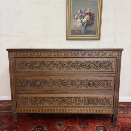 FRENCH OAK EARLY 19TH CENTUREY COMMODE/CHEST CIRCA 1820