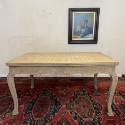 ANTIQUE FRENCH CARVED RAW OAK PARQUETRY TOP EXTENDING DINING TABLE CIRCA 1920