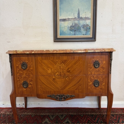 FRENCH KINGWOOD MARQUETRY INLAID MARBLE TOP COMMODE/CHEST OF DRAWERS