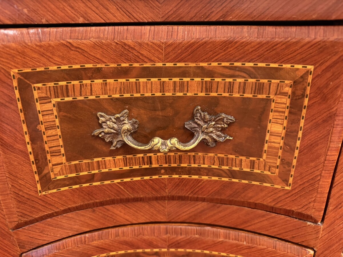 FRENCH SHAPED INLAID WALNUT MARBLE TOP COMMODE/CHEST CIRCA 1950 - Image 6