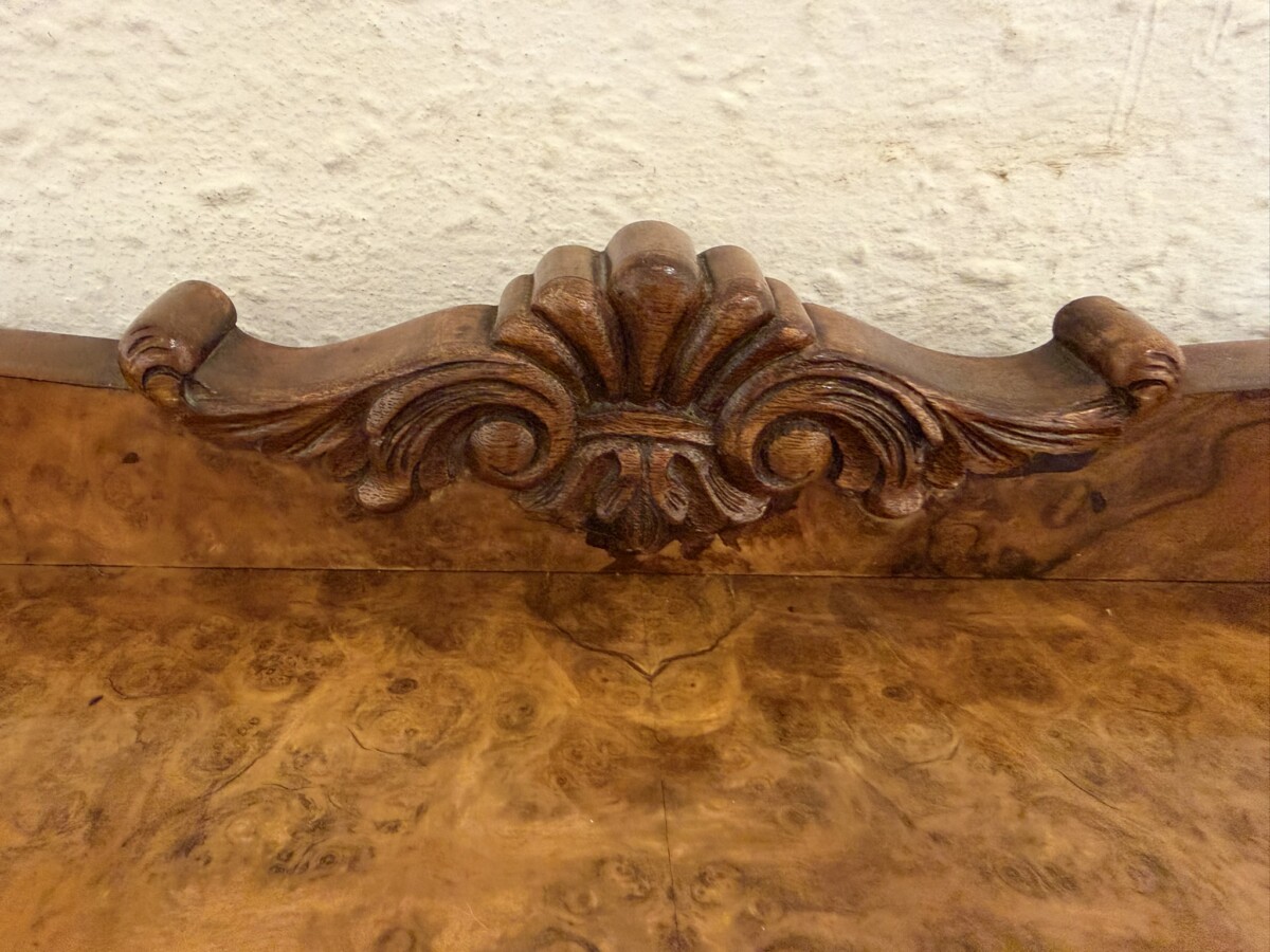SHAPED CARVED BURR WALNUT TWO DRAWER SIDE TABLE/HALL TABLE - Image 5