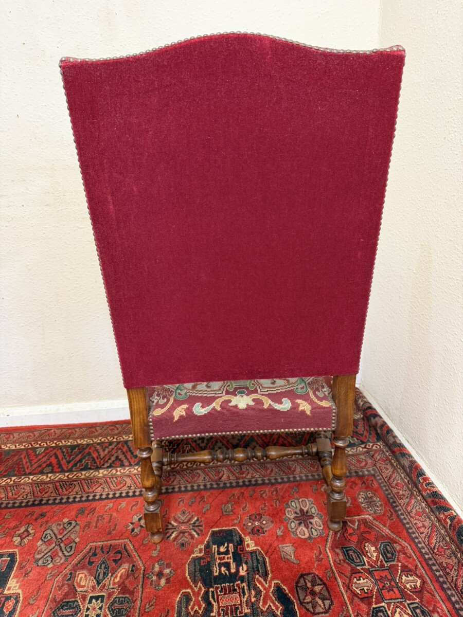 FRENCH CARVED WALNUT NEEDLEPOINT THRONE CHAIR/ARMCHAIR CIRCA 1900 - Image 11