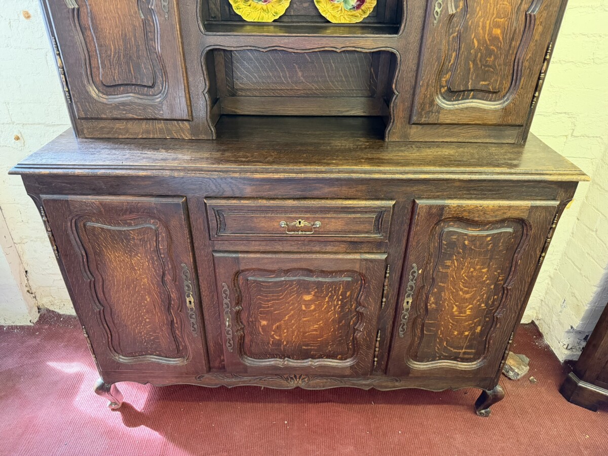 FRENCH CARVED OAK SHAPED TOP DRESSER CIRCA 1930 - Image 7