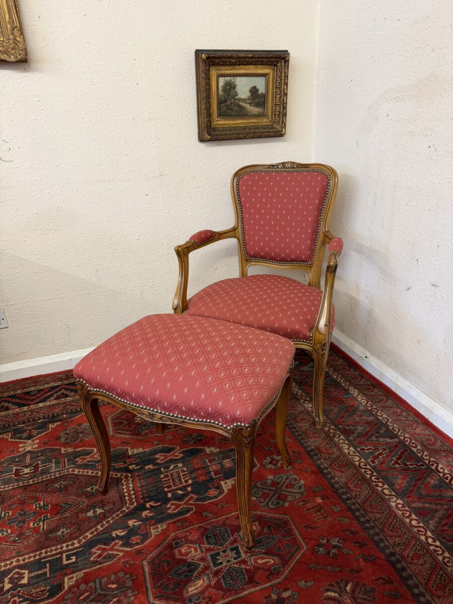FRENCH CARVED WALNUT UPHOLSTERED CHAIR AND MATCHING FOOT STOOL - Image 2