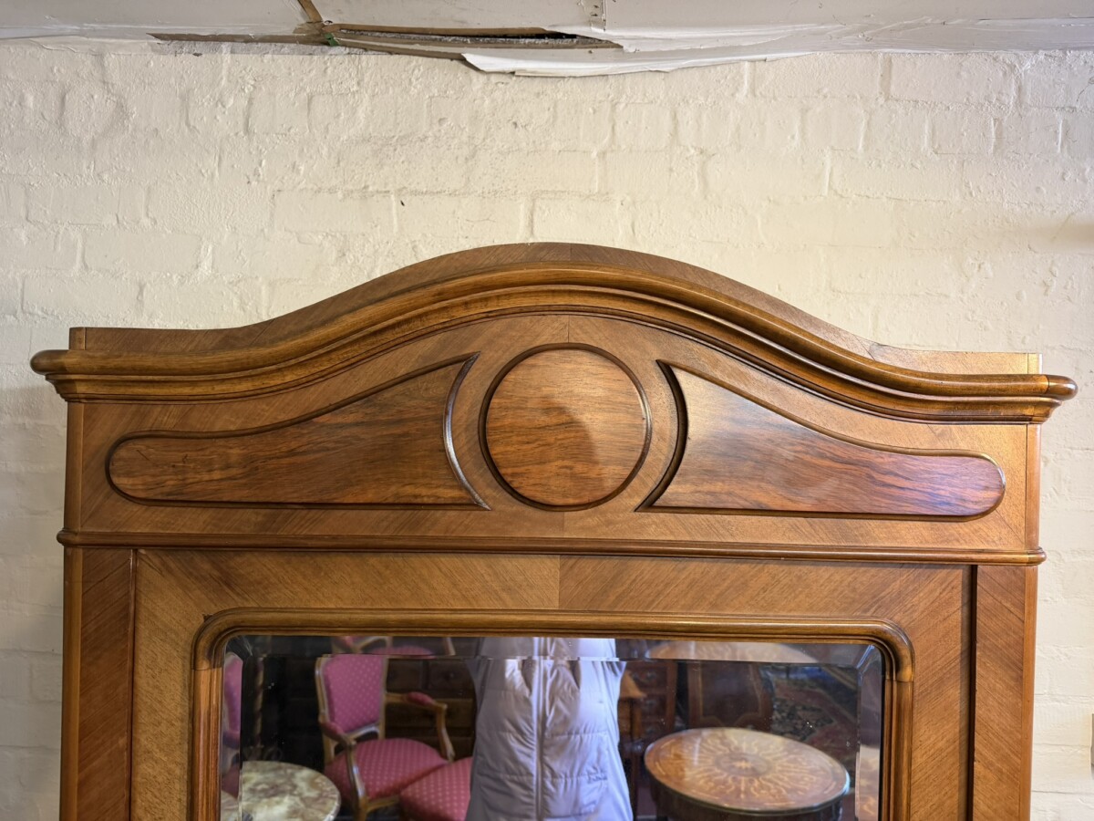 ANTIQUE FRENCH WALNUT MIRROR DOOR ARMOIRE/WARDOBE CIRCA 1890 - Image 5