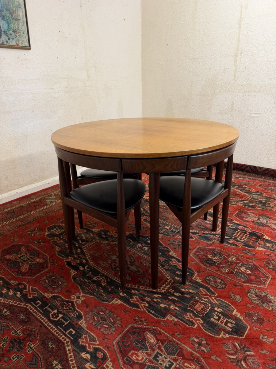 HANS OLSEN FREM ROJLE DANISH MID CENTURY TEAK ROUNDETTE TABLE & CHAIRS CIRCA 1960 - Image 8