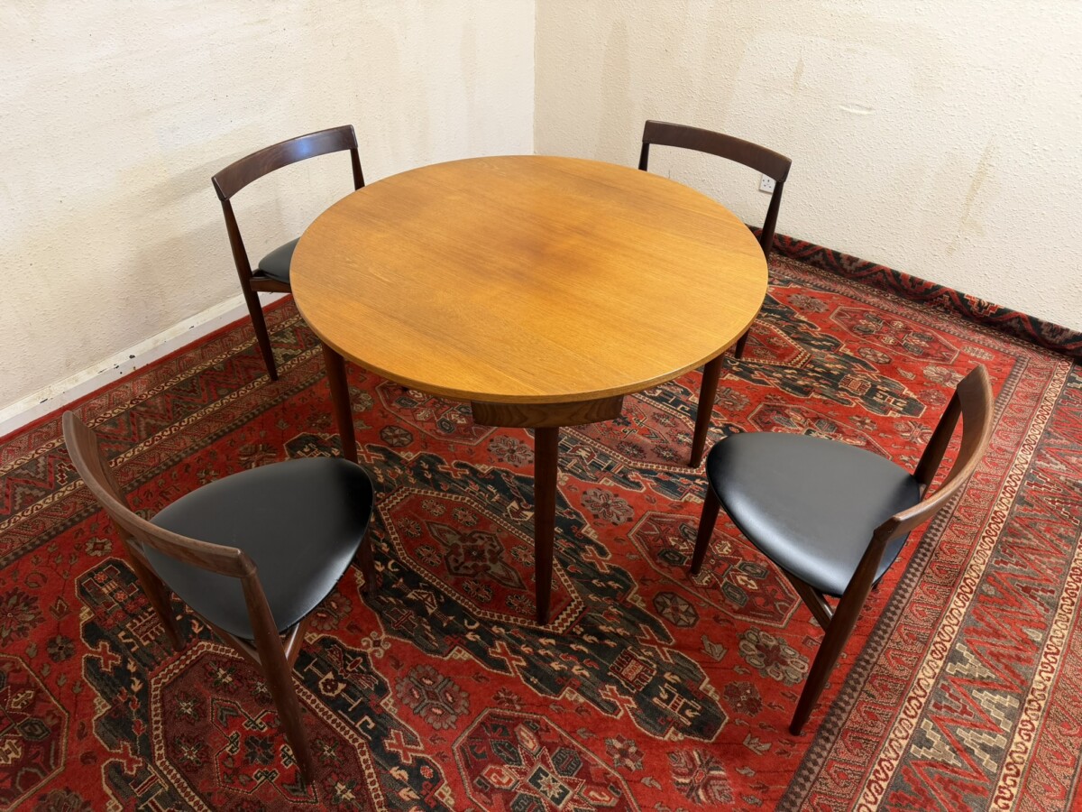 HANS OLSEN FREM ROJLE DANISH MID CENTURY TEAK ROUNDETTE TABLE & CHAIRS CIRCA 1960 - Image 13