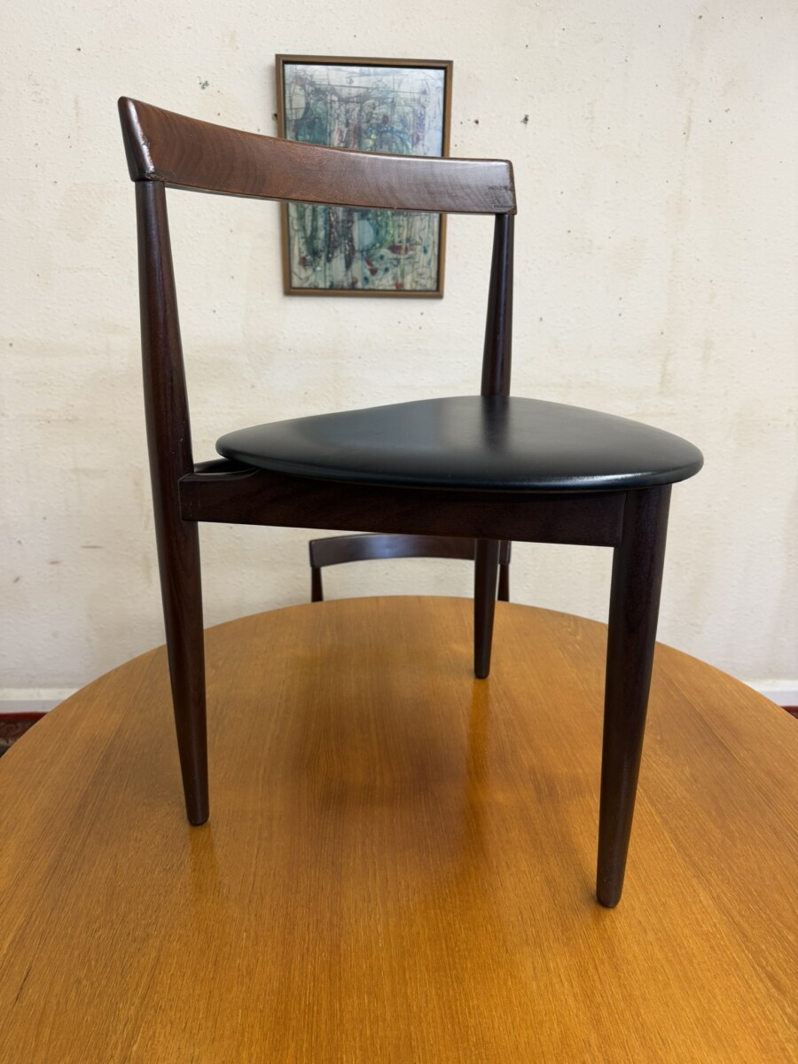 HANS OLSEN FREM ROJLE DANISH MID CENTURY TEAK ROUNDETTE TABLE & CHAIRS CIRCA 1960 - Image 17
