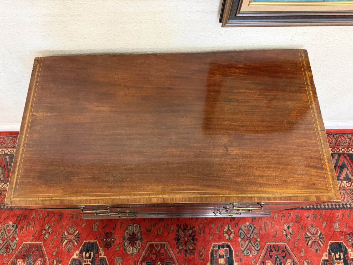 ANTIQUE INLAID MAHOGANY CHEST OF FOUR DRAWERS CIRCA 1800 - Image 4