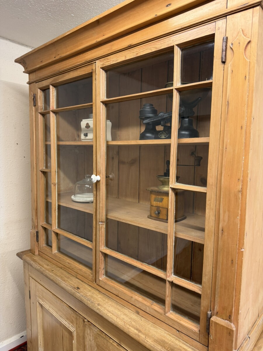 ANTIQUE PINE CUPBOARD/CABINET CIRCA 1890 - Image 5