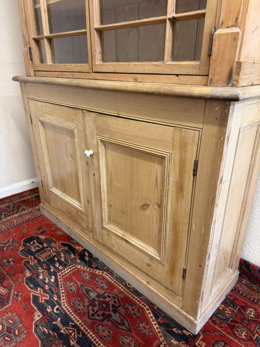 ANTIQUE PINE CUPBOARD/CABINET CIRCA 1890 - Image 6