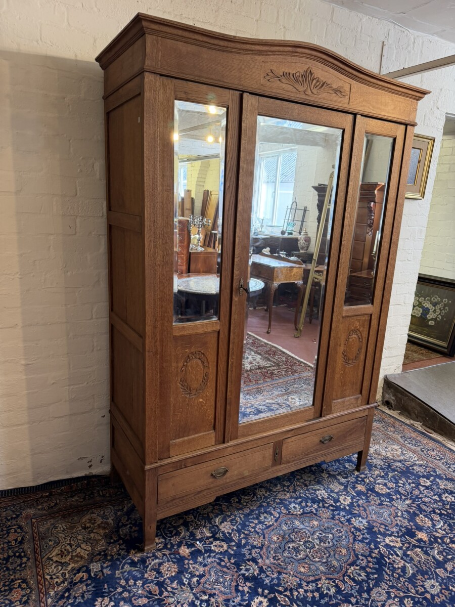 ANTIQUE FRENCH CARVED OAK MIRRORED DOOR ARMOIRE/WARDROBE CIRCA 1910 - Image 2