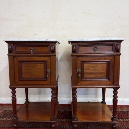 PAIR OF ANTIQUE MAHOGANY MARBLE TOP BEDSIDE CABINETS CIRCA 1880