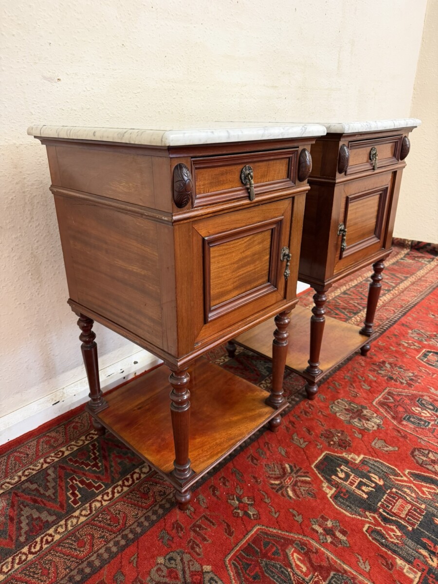 PAIR OF ANTIQUE MAHOGANY MARBLE TOP BEDSIDE CABINETS CIRCA 1880 - Image 4