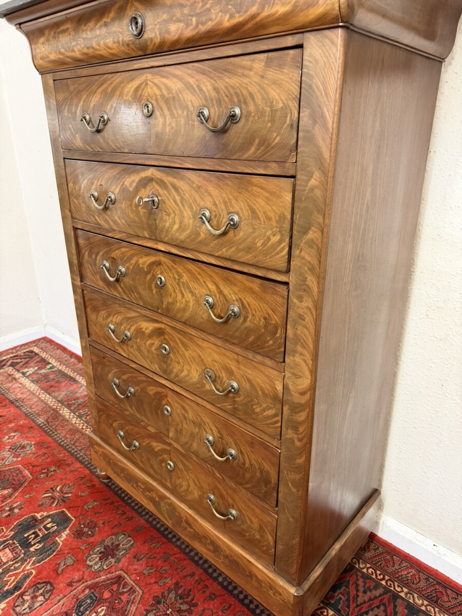 ANTIQUE FRENCH MARBLE TOP FLAME MAHOGANY SEMAINIER CHEST/COMMODE CIRCA 1880 - Image 5