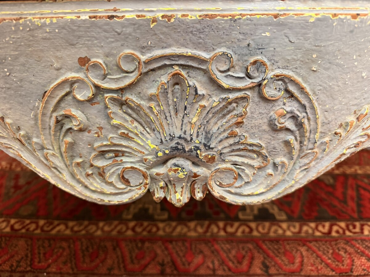 QUALITY HAND PAINTED SOUTHERN FRENCH BOMBE COMMODE/CHEST CIRCA 1930 - Image 6