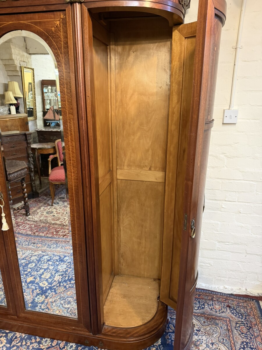 ANTIQUE FRENCH MAHOAGNY AND GILT CURVED ARMOIRE/WARDROBE CIRCA 1880 - Image 9