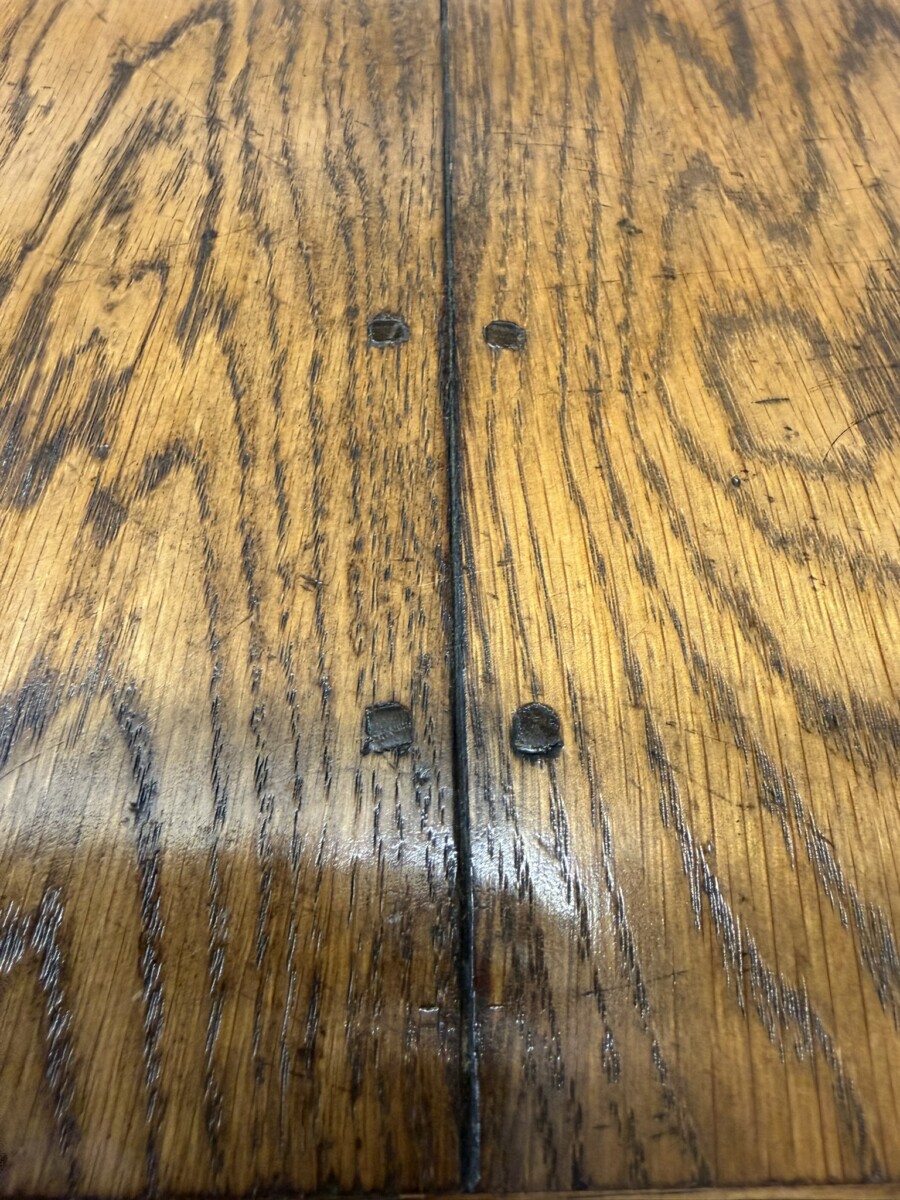 QUALITY GRAINED OAK REFECTORY TABLE AND SIX LADDERBACK CHAIRS - Image 9