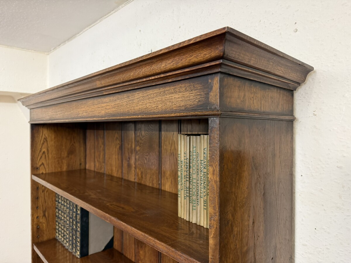 QUALITY LARGE SOLID OAK OPEN BOOKCASE - Image 6