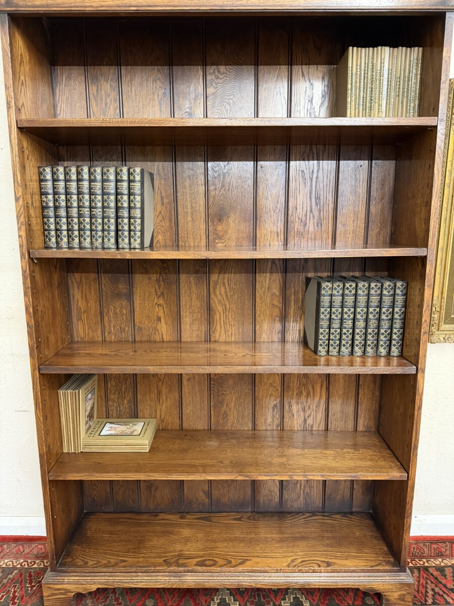 QUALITY LARGE SOLID OAK OPEN BOOKCASE - Image 9