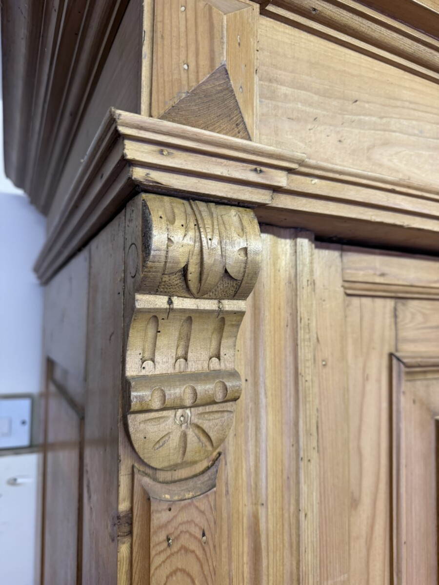 ANTIQUE PINE TWO DOOR ARMOIRE/WARDROBE 1900 - Image 7