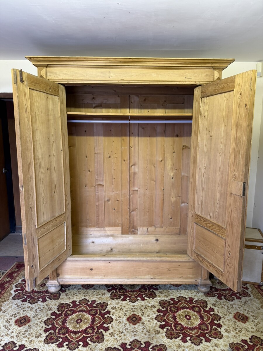 ANTIQUE PINE TWO DOOR ARMOIRE/WARDROBE 1900 - Image 11