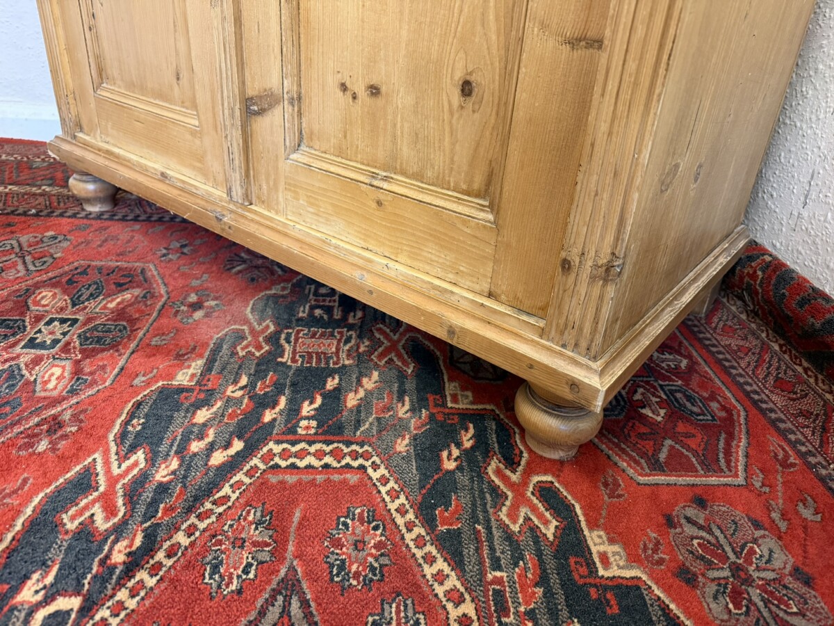 FRENCH ANTIQUE PINE GLAZED CUPBOARD/CABINET CIRCA 1900 - Image 5