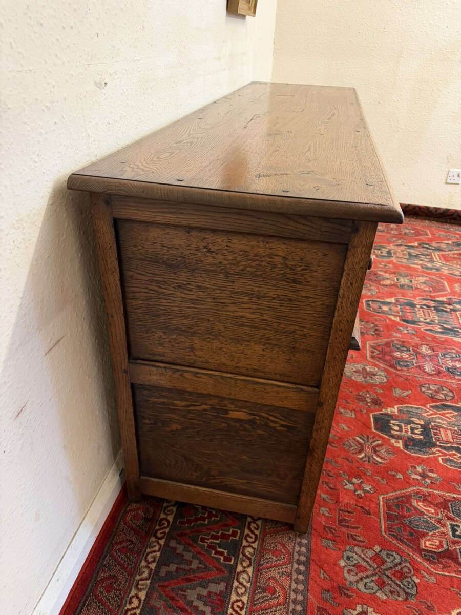 QUALITY ENGLISH CARVED OAK DRESSER/SIDEBOARD - Image 5
